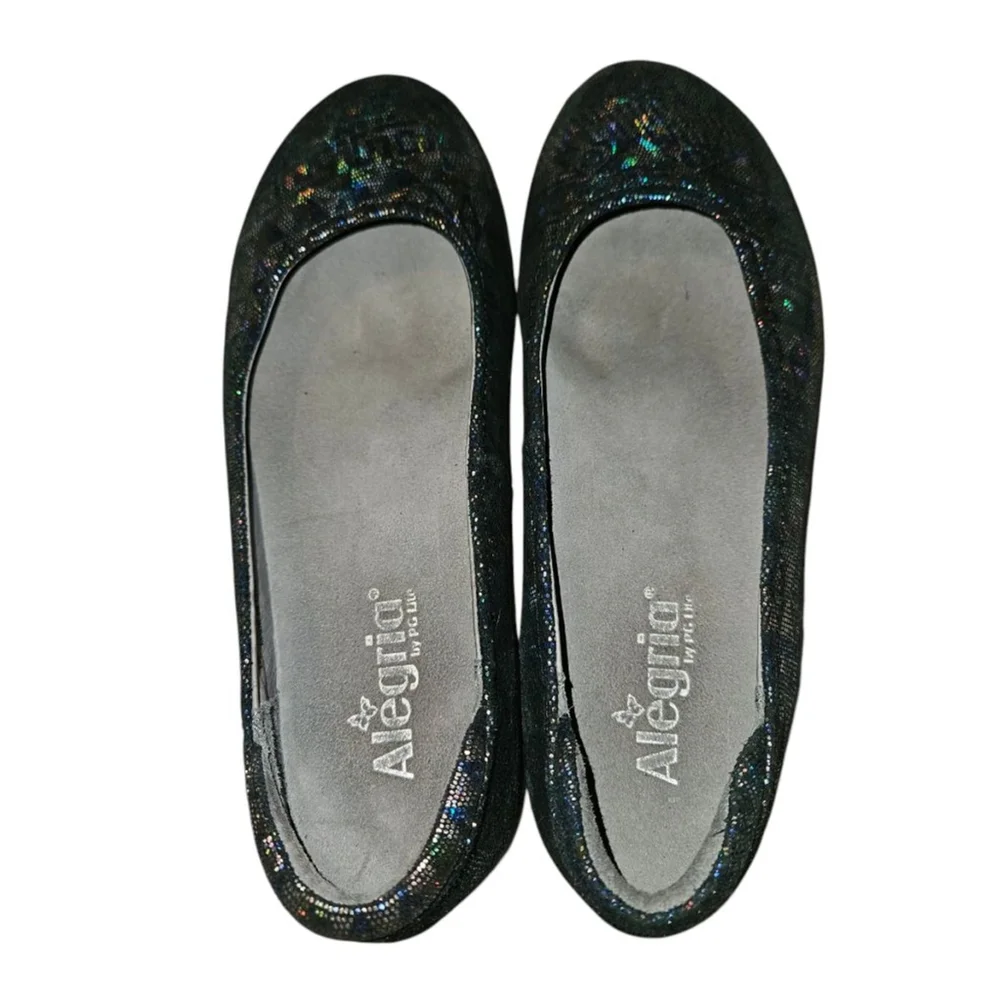 Alegria step into